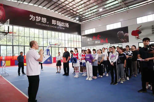 快乐运动，，，，高效事情——贝斯特十五周年庆意见意义运动会